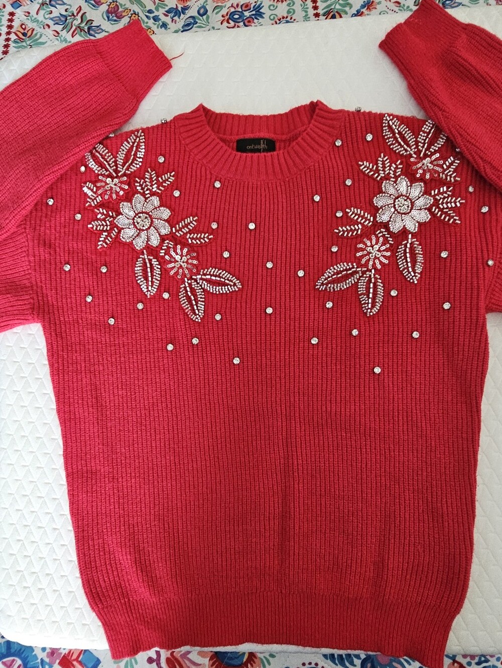 Ontwelfth Womens Sweater Size Small Red Beaded Floral Rhinestone Embellished Rib
